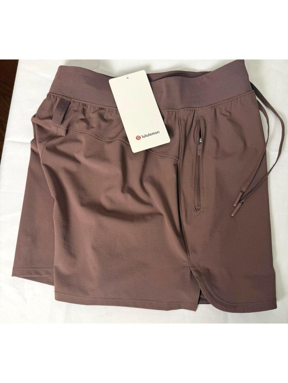 LULULEMON WOMENS LICENSE TO TRAIN HR SHORT 4" Sz4 MAUVE ATHLEISURE ATHLETIC NWT